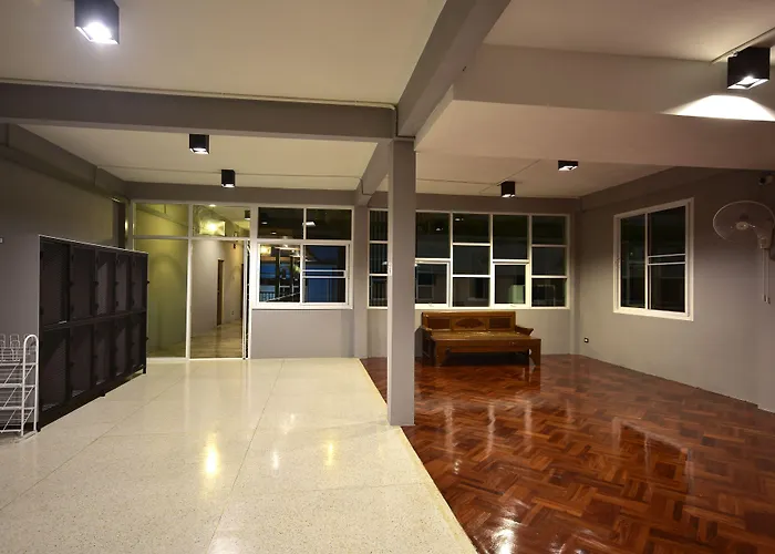 Inn Stations Hostel