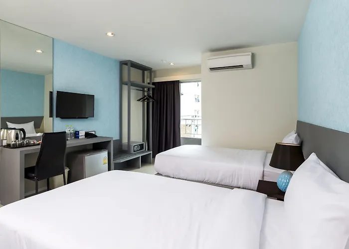 Zircon Hotel