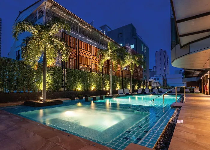Solitaire Bangkok Sukhumvit 11 By Kingston Hotels
