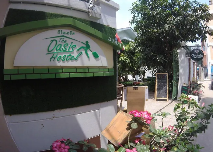 The Oasis Hostel (Adults Only)