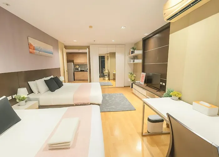 Cozy Urban Retreat In Sukhumvit Steps To Bts Nana