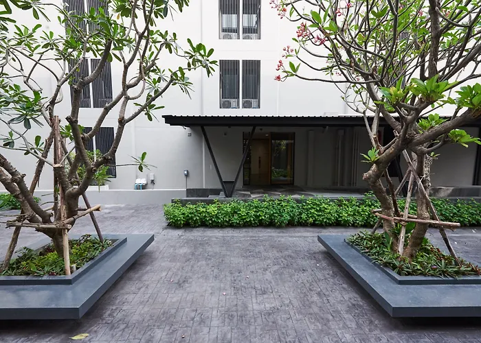 Almas Hotel Bangkok