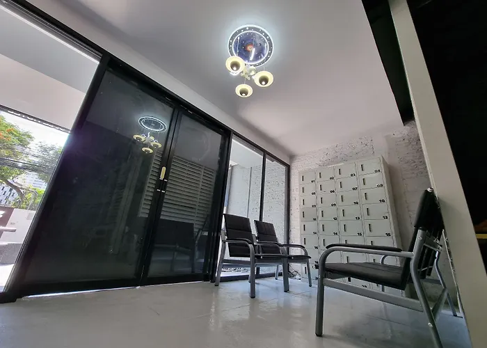 Met A Space Pod @Phrom Phong