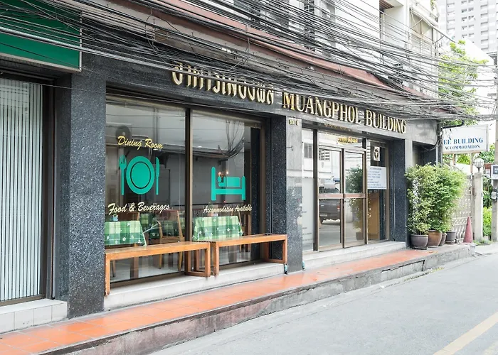 Muang Phol Hotel