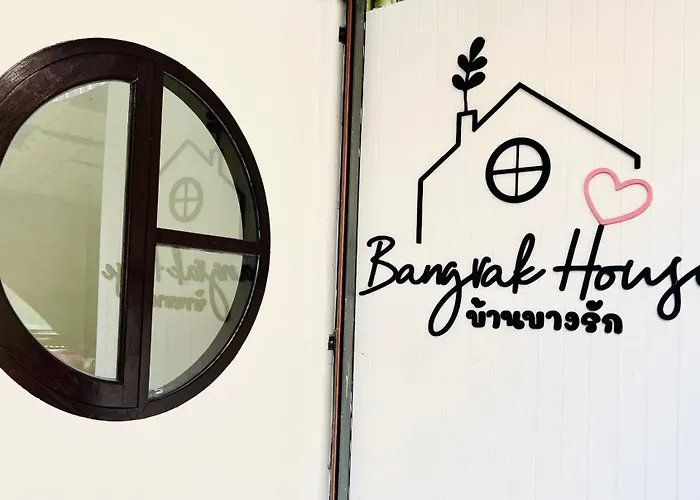 Bangrak House 200 Meters Near Bts Saphantaksin In City