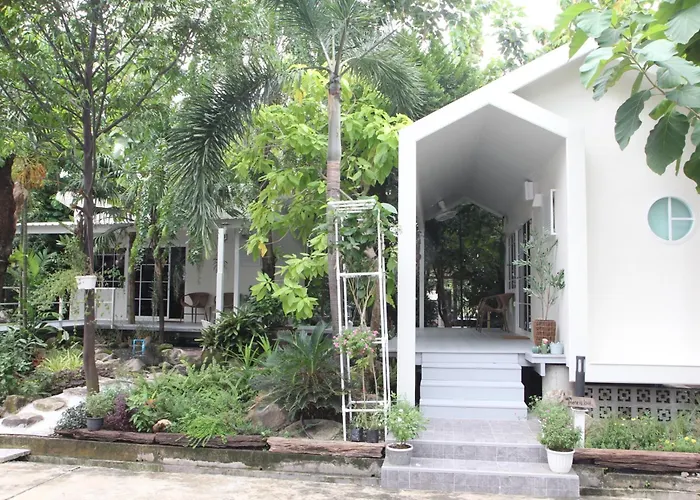 Homeku Guesthouse Room 3 Cozy Stay Close To Suvarnabhumi Airport