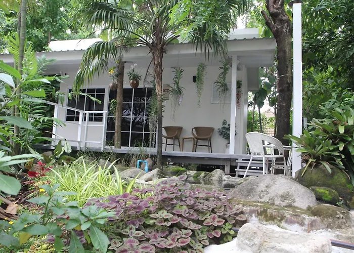 Homeku Guesthouse Room 4 Cozy Stay Close To Suvarnabhumi Airport