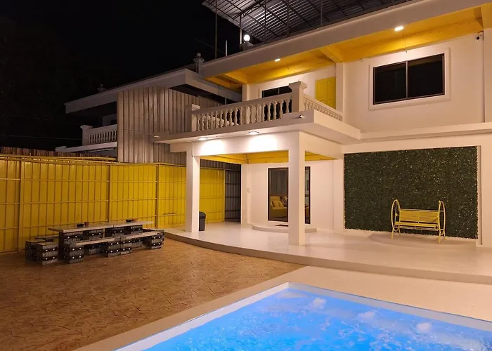 The Yellow House Poolvilla