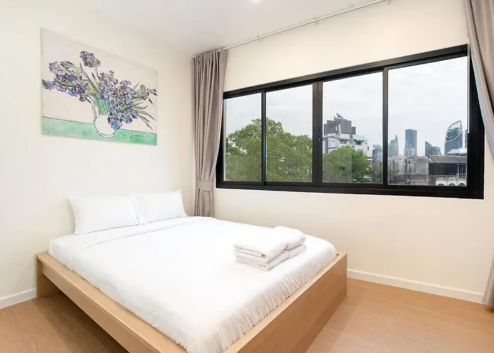 Townhouse In Pratunam Bangkok