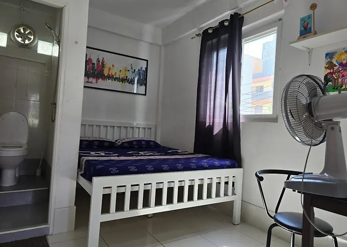Jatujak Bangkok Guesthouse R5