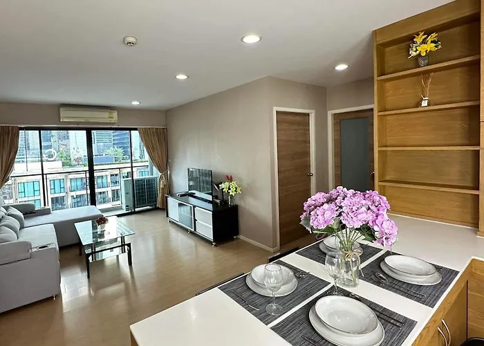 Convenient&Peaceful Place In Soi Nai Leot