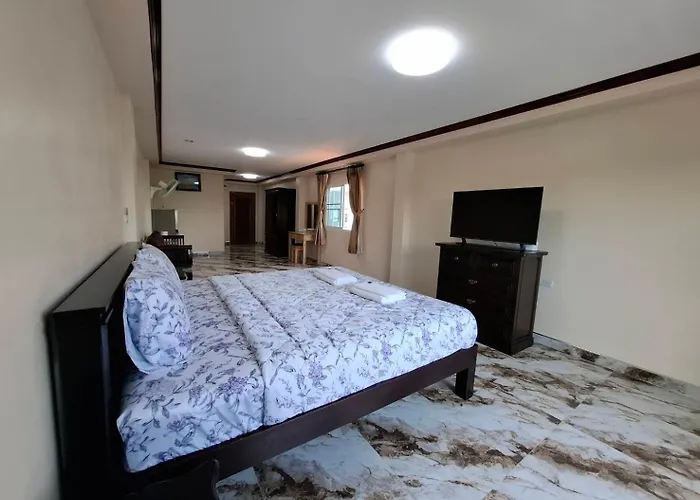 Airport Link View Room For Rent Per Day