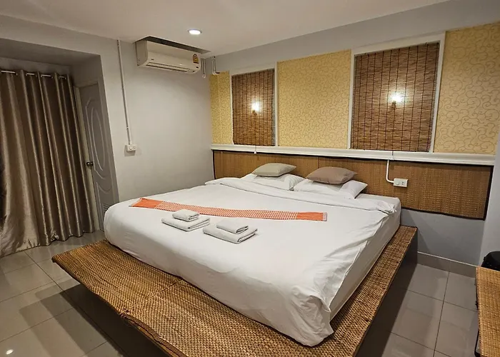 Bang Khun Thian14