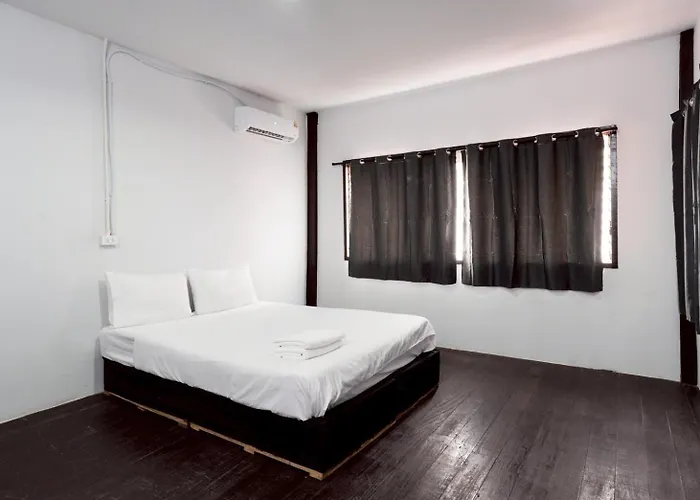 XX Mitr Inn Khaosan Street - มิตร อินน์ ตรอกข้าวสาร