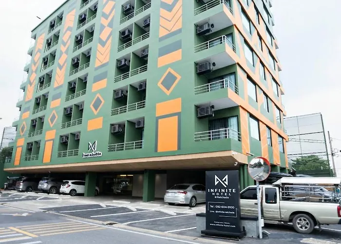 Infinite Hotel-Ratchada