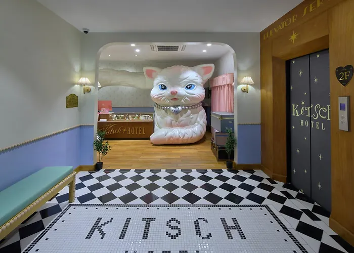 Kitsch Hotel