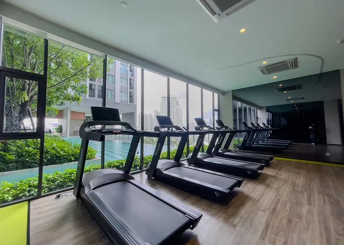 600 M To Bts L City View L Rooftop Pool