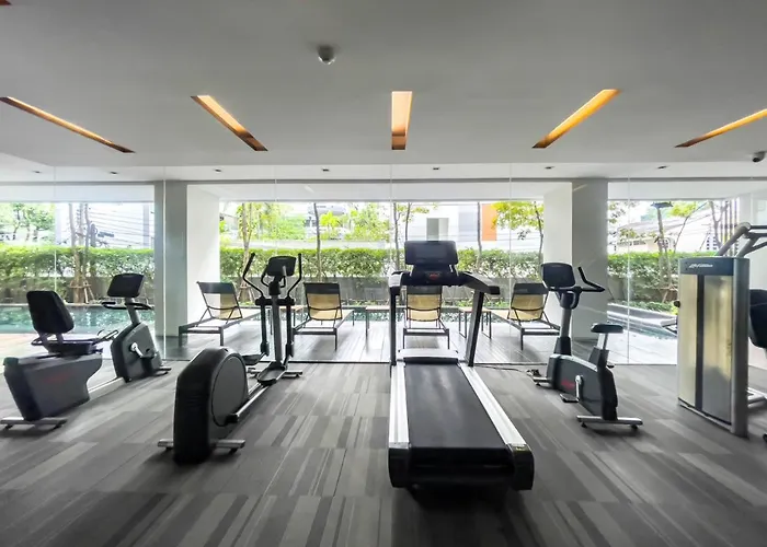 Near Bts Asok And Mrt Skv L Pool And Sauna