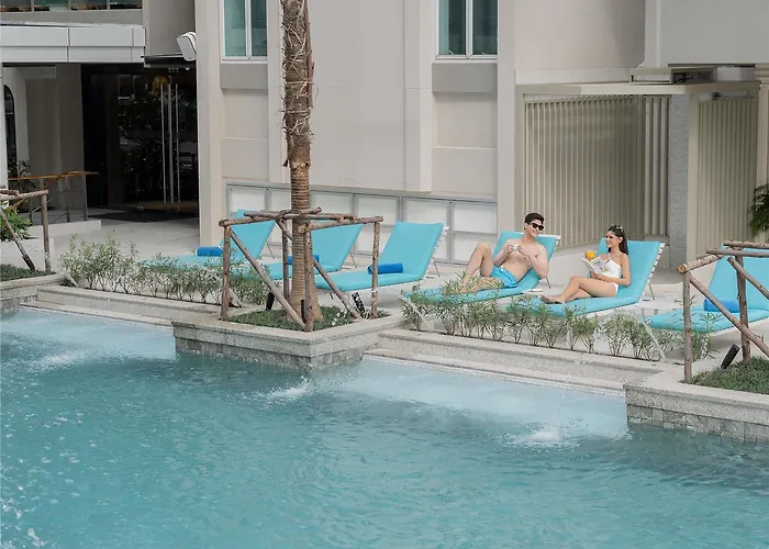 Novotel Living Bangkok Sukhumvit Legacy