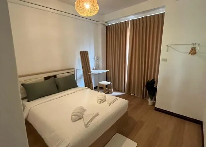 Thai Siwilai Hostel