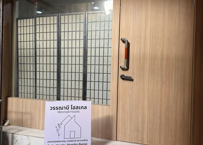 Wannab Hostel