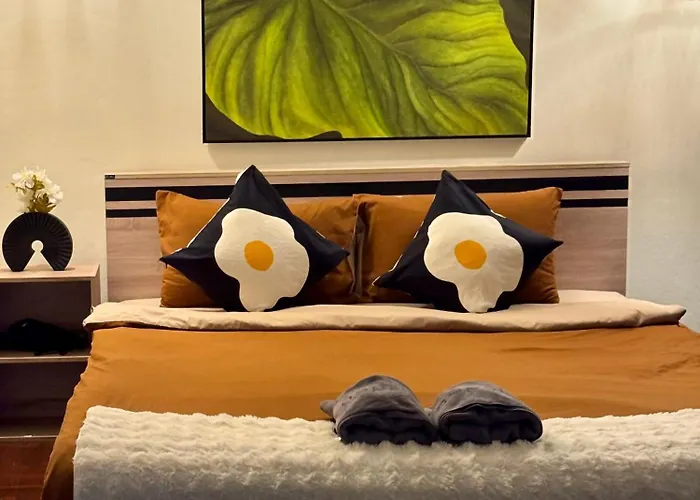 4Br 10Pax Ensuite Near Emquartier Emporium Emsphere