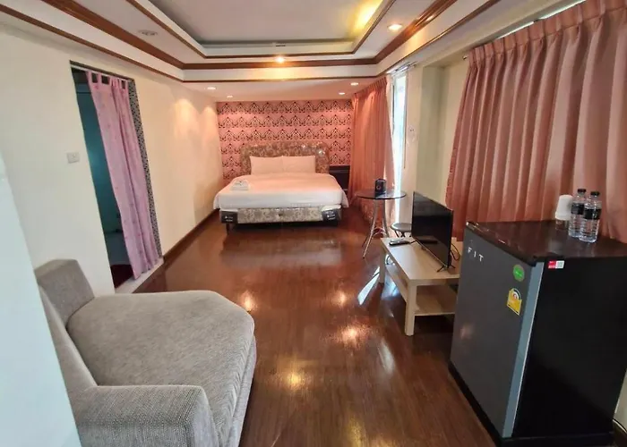 Number 9 Hotel