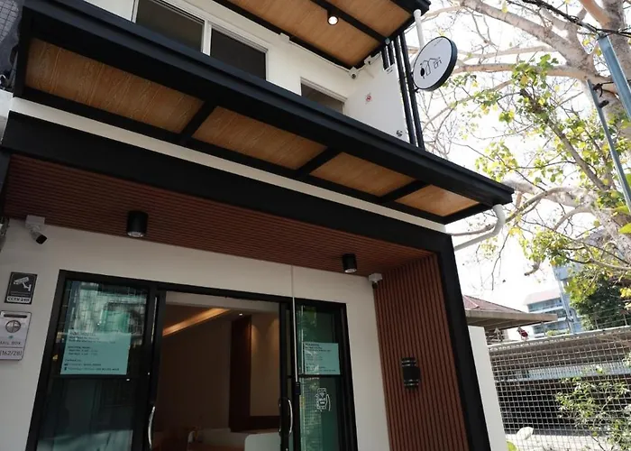 Risa Hostel - Female Only For Solo Travelers