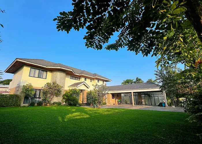 Bangkok Manor Two曼谷贰号庄园