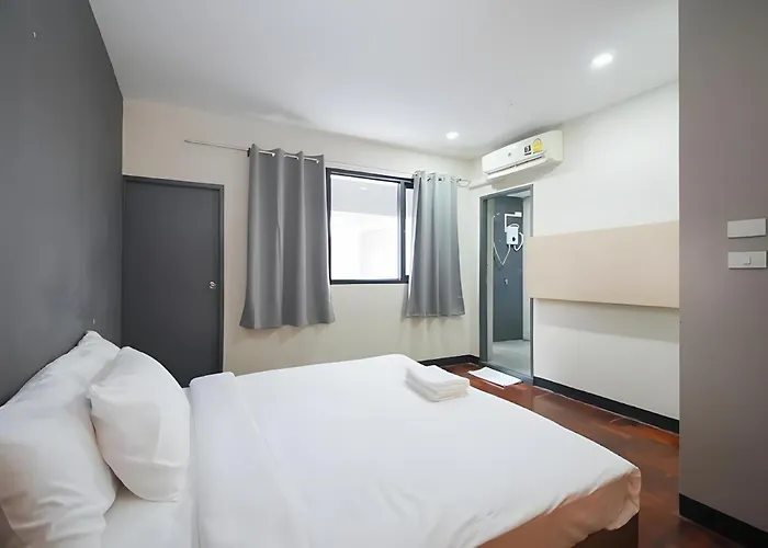 XX Go Inn Bts Silom - Saint Louis สถานีรถไฟฟ้าเซนต์หลุยส์