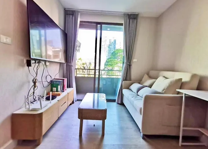Rama9区域地铁豪华公寓出租 Metro Luxe Ratchada