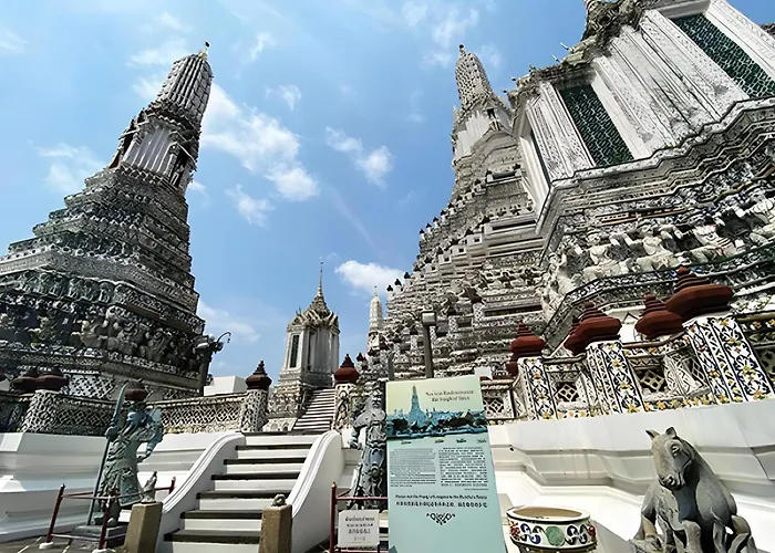 Go Inn Siriraj Wang Lang - โก อินน์ ศิริราช ตลาดวังหลัง