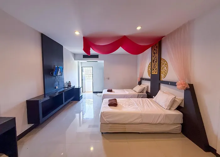Por Saha Hotel Ramkhamhaeng 100