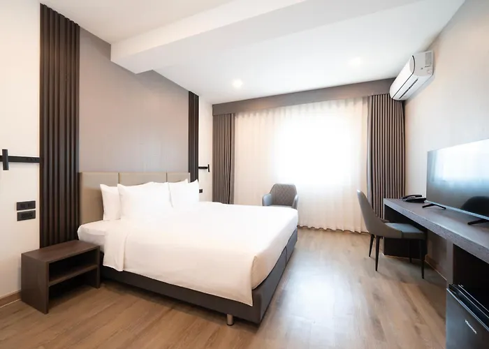 Surestay Plus By Best Western Ramkhamhaeng Airport Rail Link Bangkok
