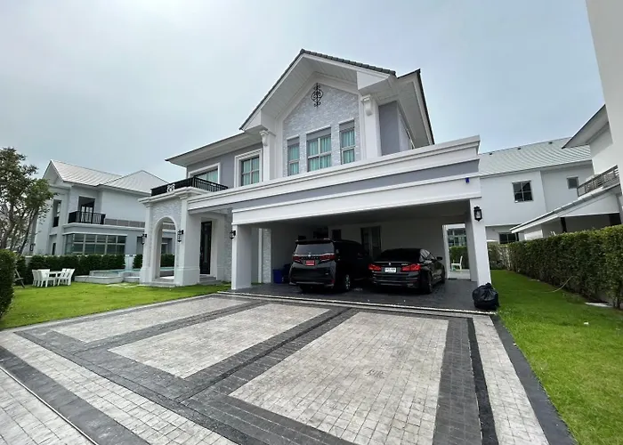 Luxury House For Rent Near Suvarnabhumi Airport
