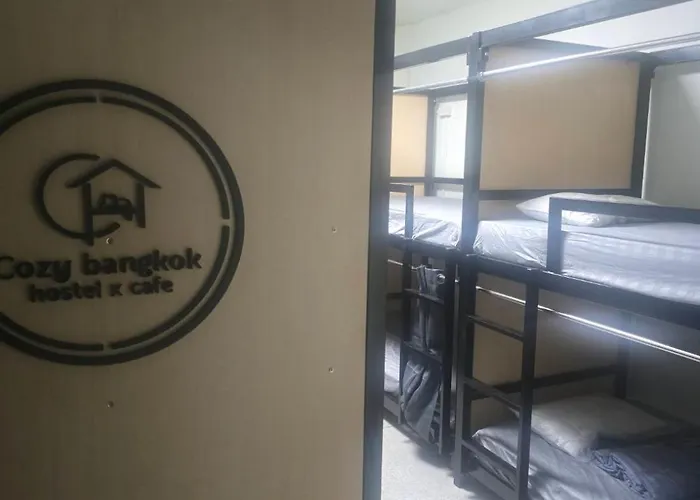 Cozy Bangkok Hostel