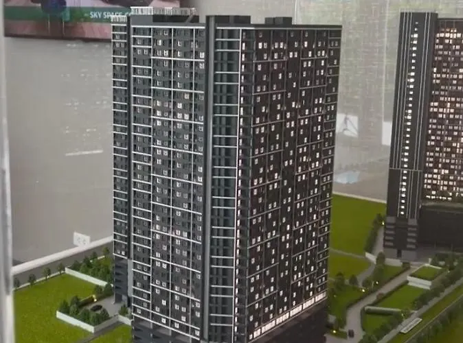 Wutthakat High-Rise Exterior View Room