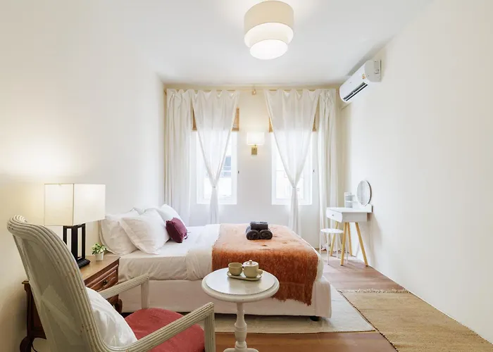 Spacious 2BR Apartment near Asiatique