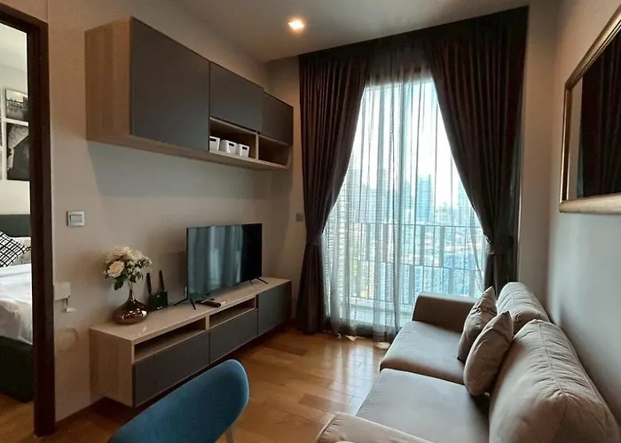 Thonglor Bts Prime Pool Gym Netflix City