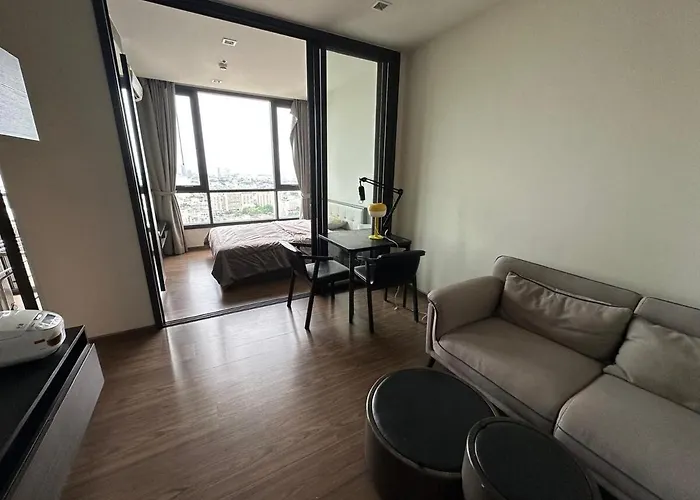 High Rise Designer Gem Central Bangkok City View