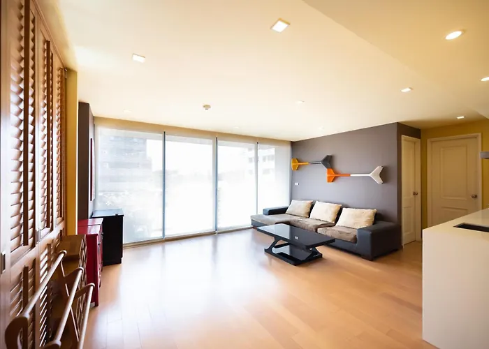 Beautiful 1 Bed With Huge Lumpini Park View