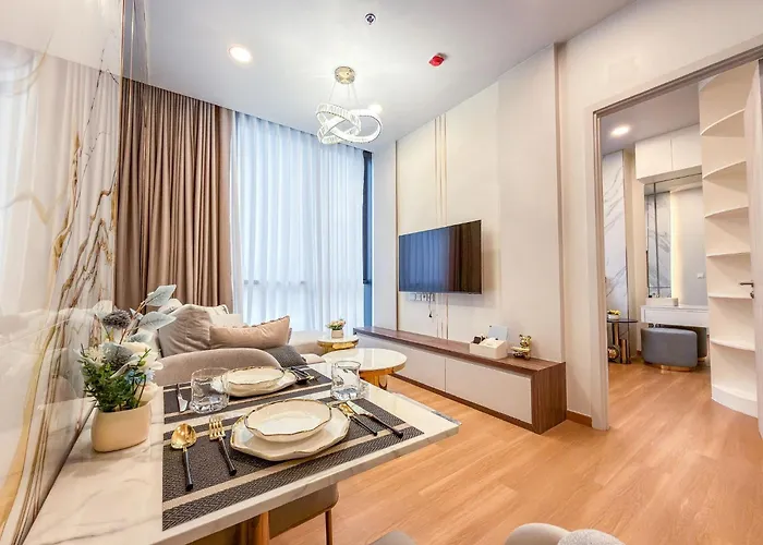 Luxury Residence In Central Of Bangkok Siam Paragon Central World