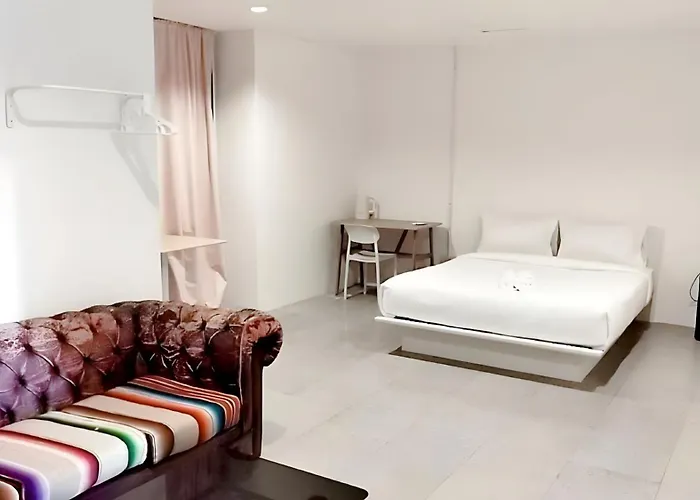 XX Mitr Inn Sukhumvit Soi 2