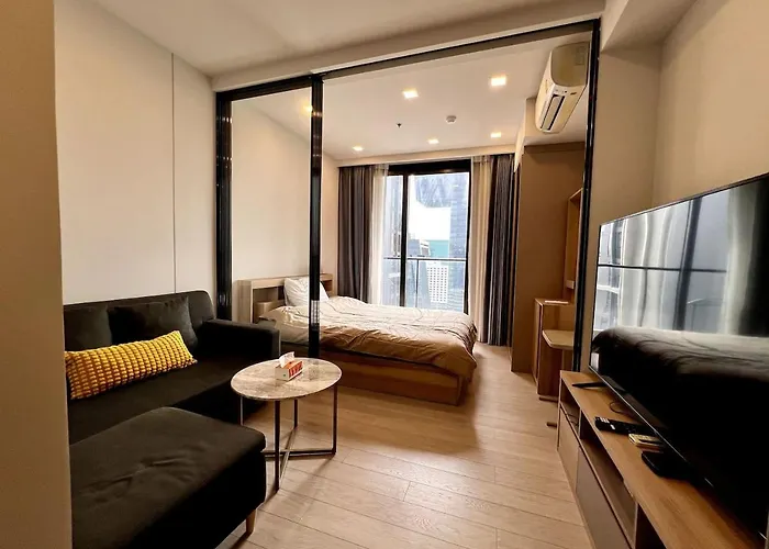Free Parking With Balcony Pool And Gym Mrt 200M