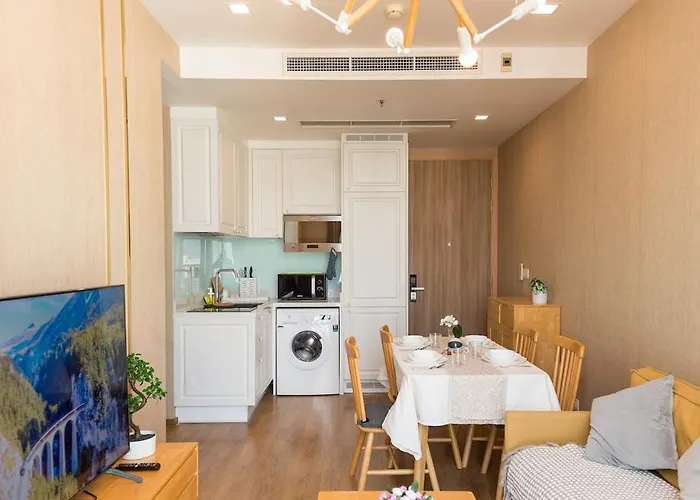 Lux Condo 2Br - 5 Mins Walk To Bts Phrom Phong