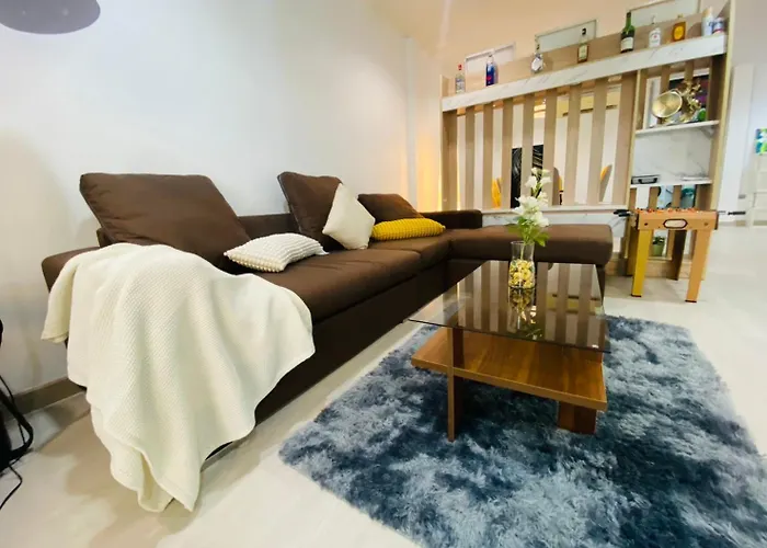 Cozy Nest Near Downtown