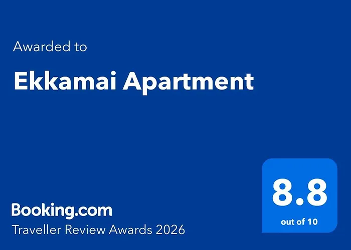 Ekkamai Apartment