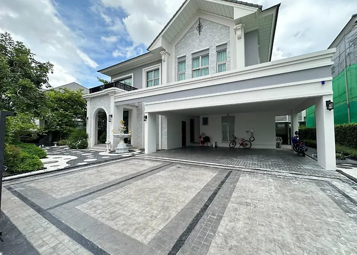 House Near Suvarnabhumi Airport