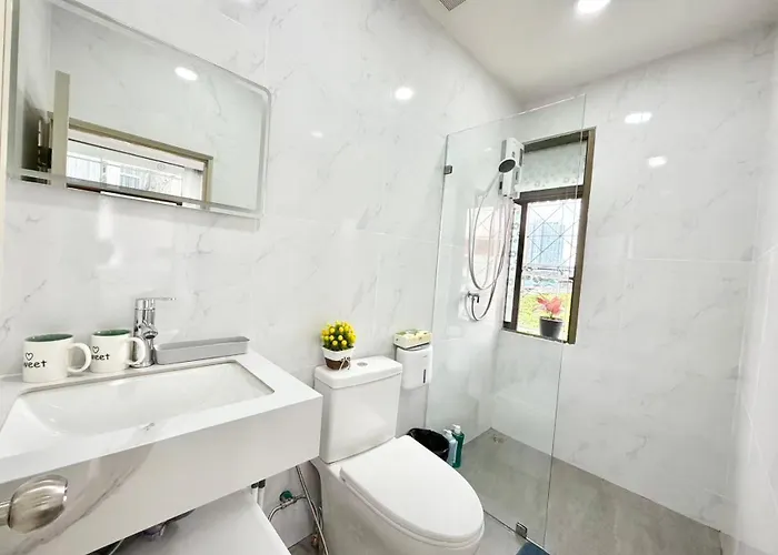S Hostel Sukhumvit48 Near Phrakanong Bts 2001