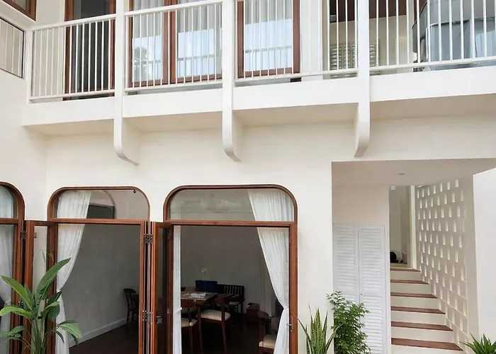 Rung Rueang House Ratchadaphisek